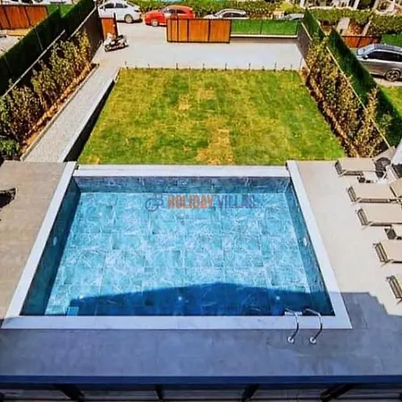Villa Sea Esta 3 *
